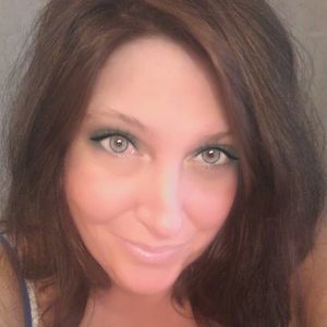 Meet your Posher, Raquel